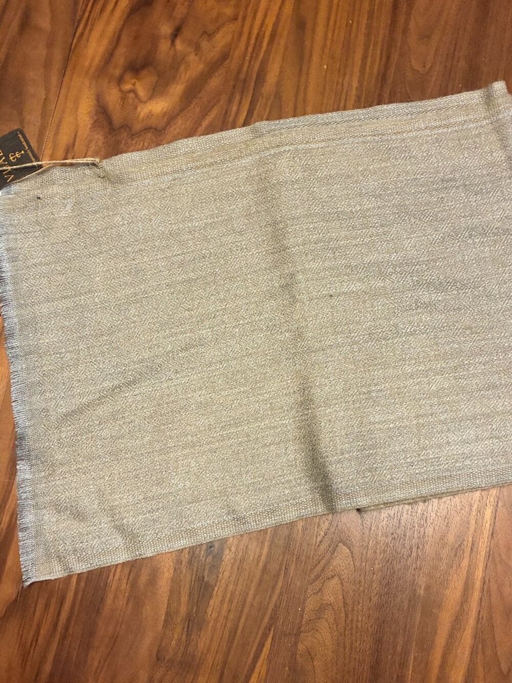 Vuala cashmere scarf